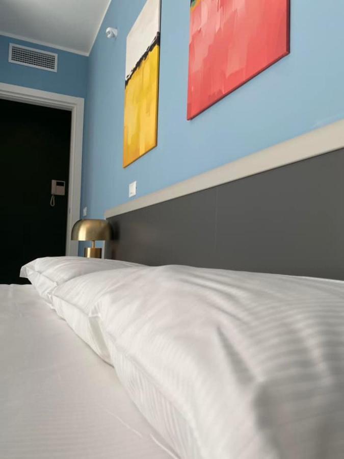 Dizeta Suite And Apartment Salerno Eksteriør billede